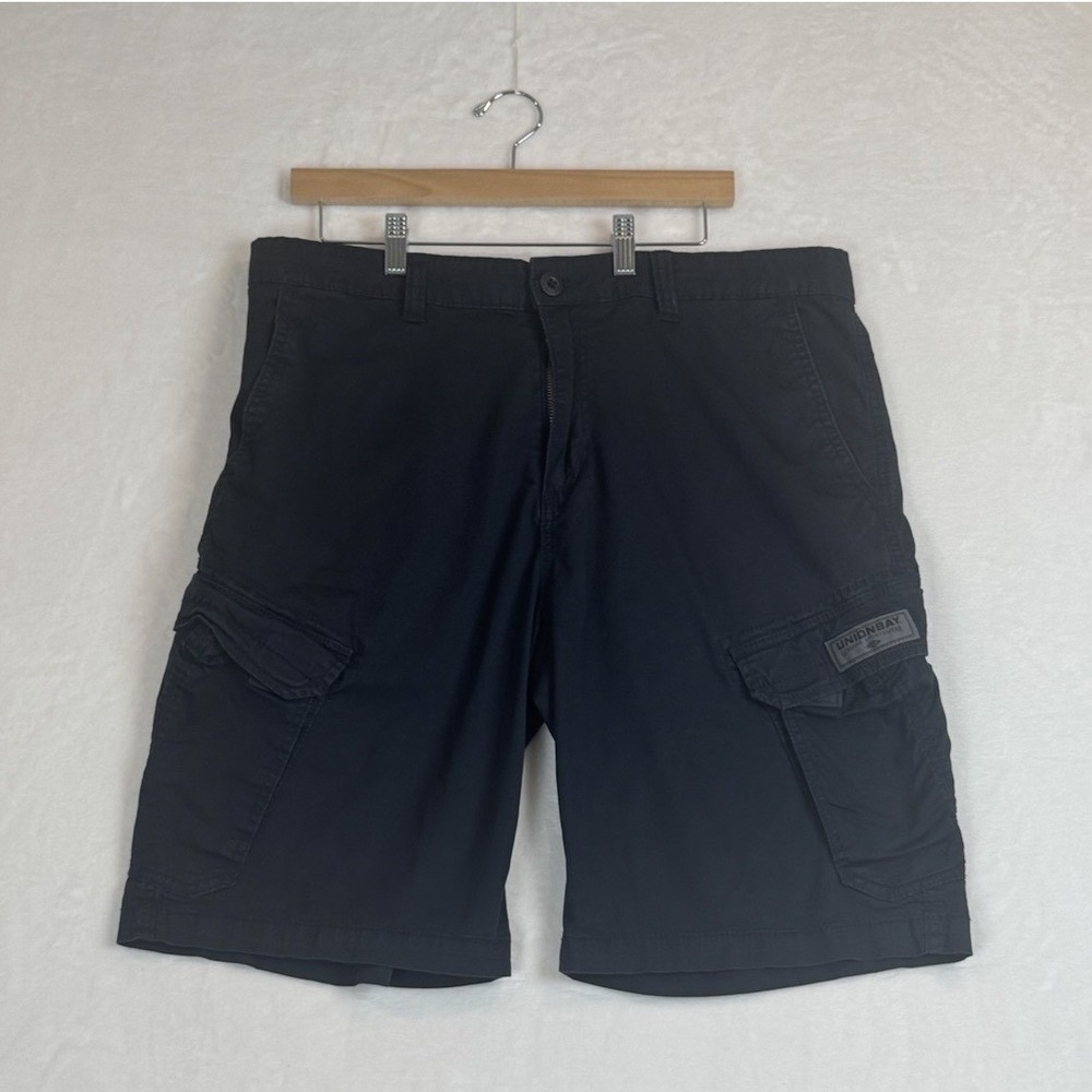 Unionbay Navy Blue Cargo Shorts 38x22